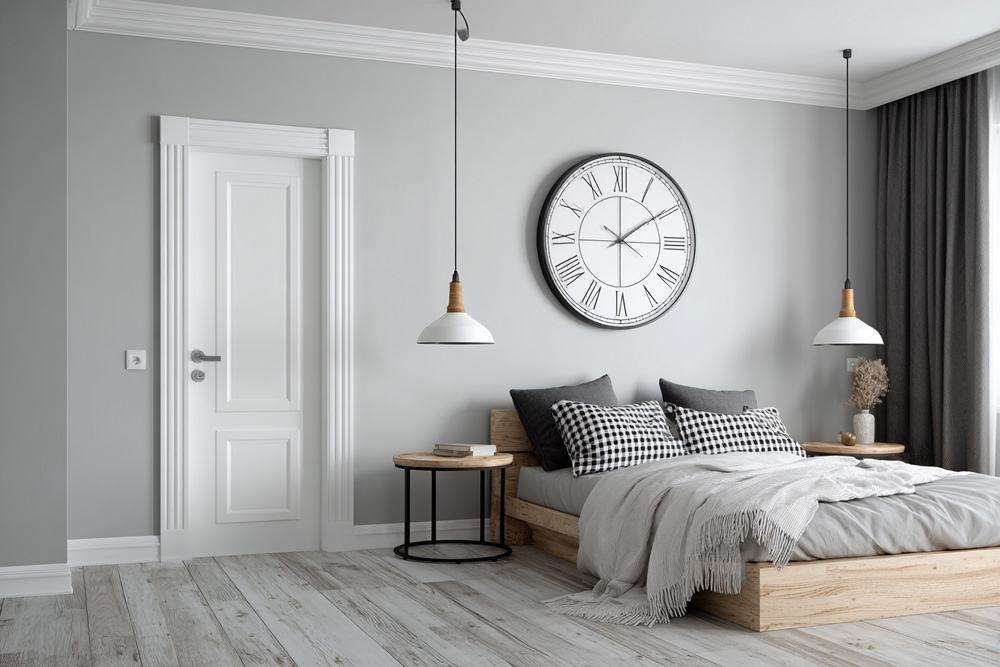 plat24941_a_modern_bedroom_features_light_gray_walls_white_crow_a327af2a-799f-4389-bef8-e5730e88347e.jpg